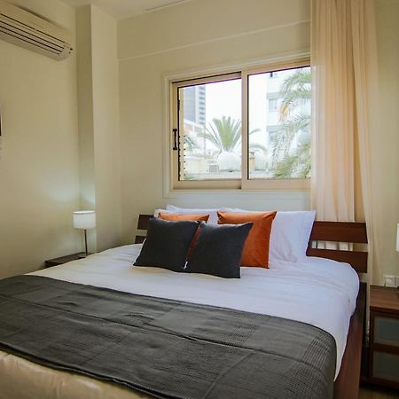 Phaedrus Living City View Luxury Iras Flat 102 Nicosia Exterior foto