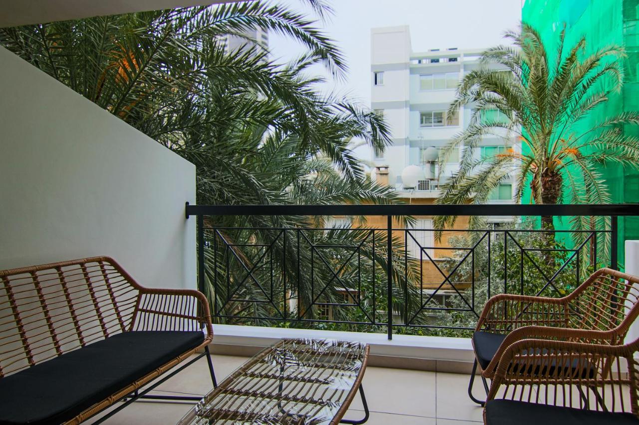 Phaedrus Living City View Luxury Iras Flat 102 Nicosia Exterior foto